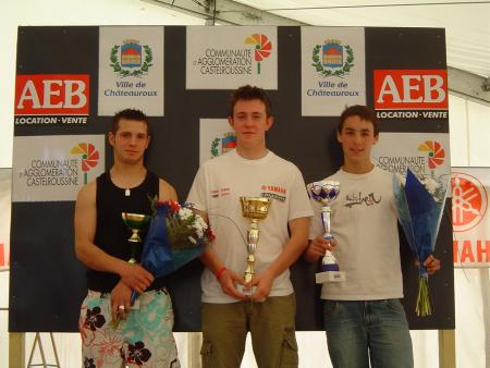 poduime du yamaheoff road ou on a gagne tous les 3 dans notre categori