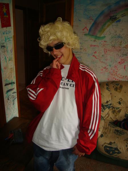 a votre avis c est ki lui bon 1 petit indice c est 1 des 3 corbillon!!!