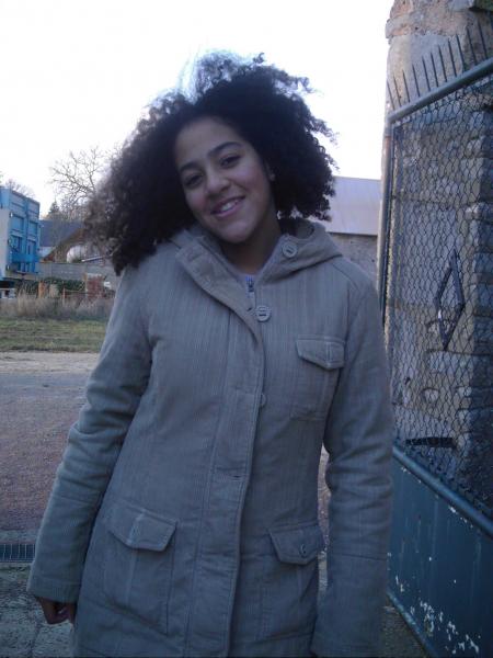 AH BA ELLE C EST CANICHE OU POILE DE CUL