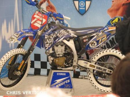 voila la moto avec de everts pour le dernie grand prix de sa cariere